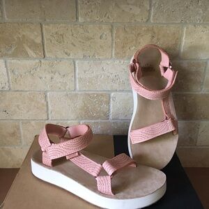 Teva Women's Midform Geometric Sandals